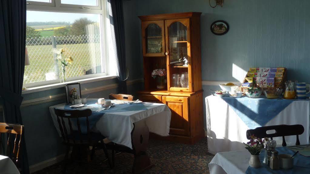 The Station Guest House Galmpton Eksteriør bilde